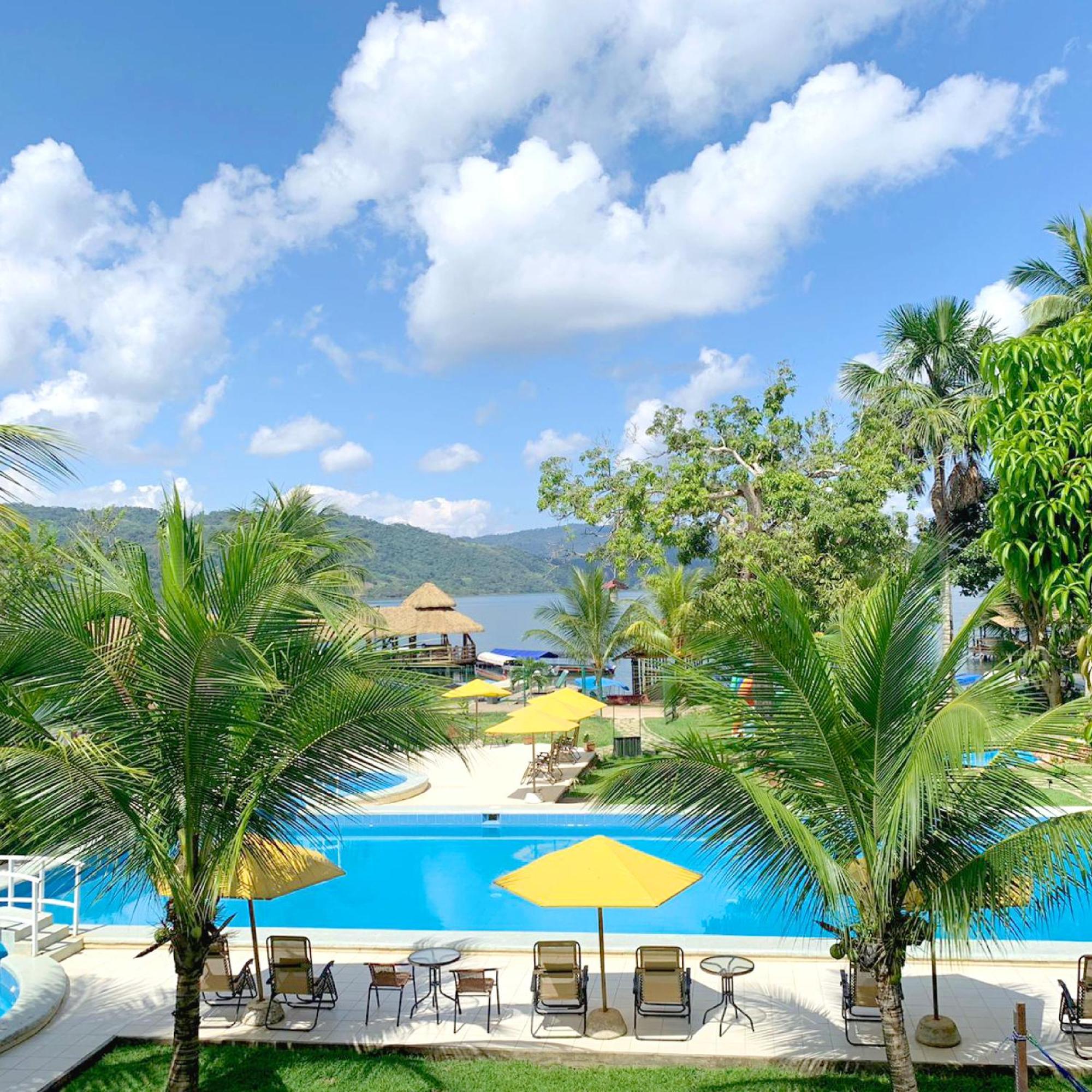 Laguna Azul Hotel & Suites Sauce Exterior photo